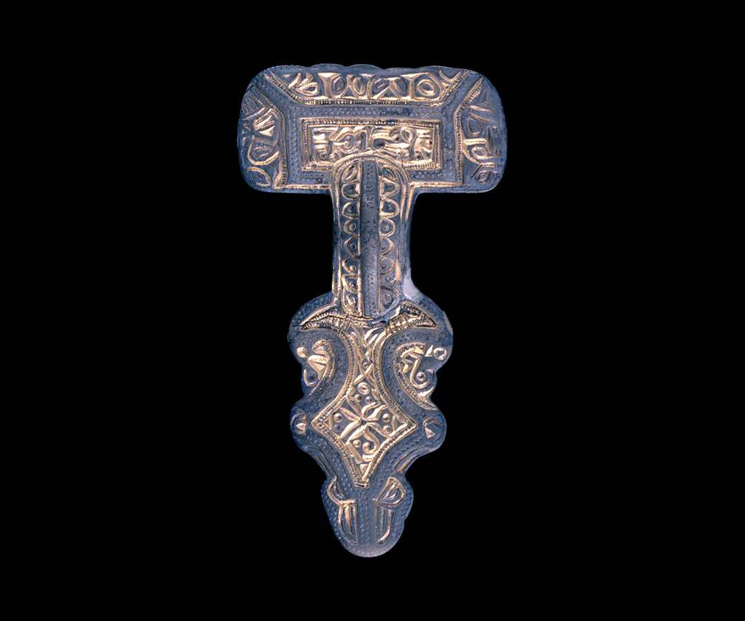 Fibula in argento, Tomba 22, Nocera Umbra, inv. 289