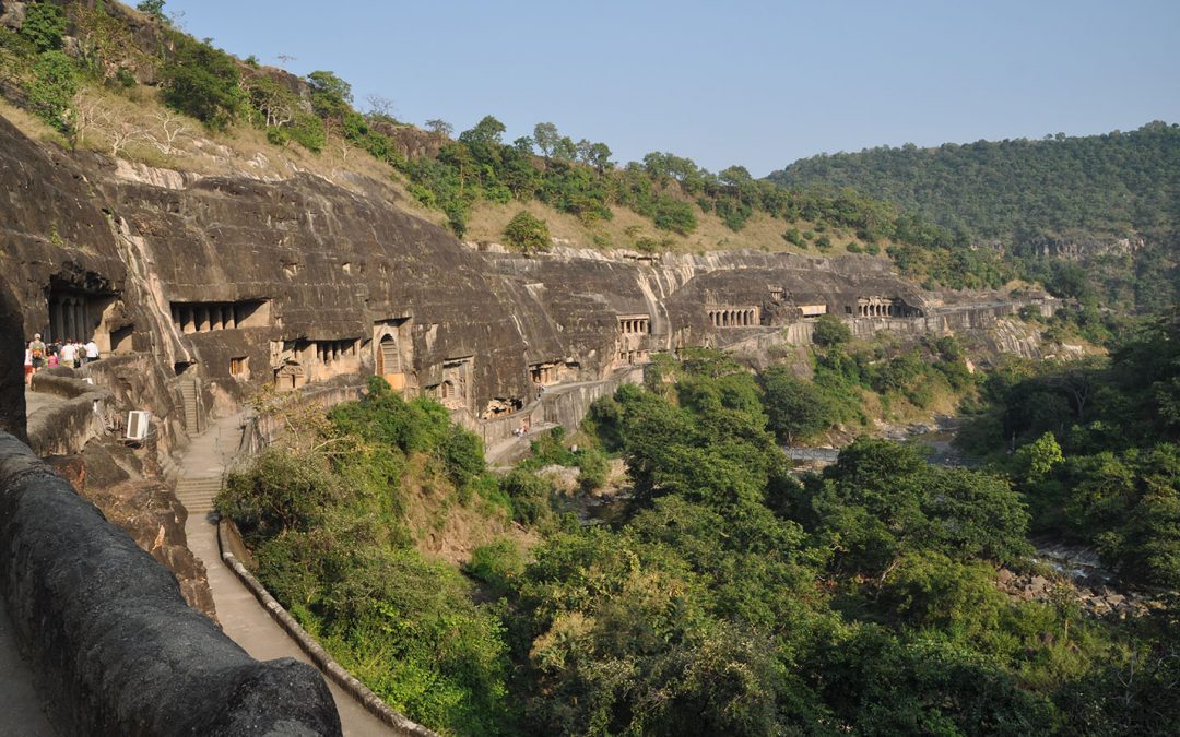 Pitture murali della grotta 17 di Ajanta