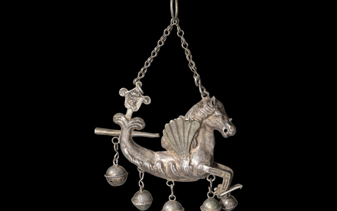 Seahorse with five bells
