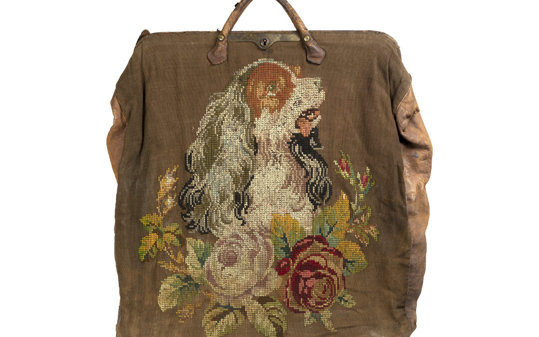 Embroidered travel bag