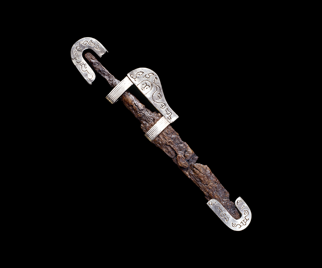 Sax con fodero in argento, Tomba 84, Nocera Umbra, inv
